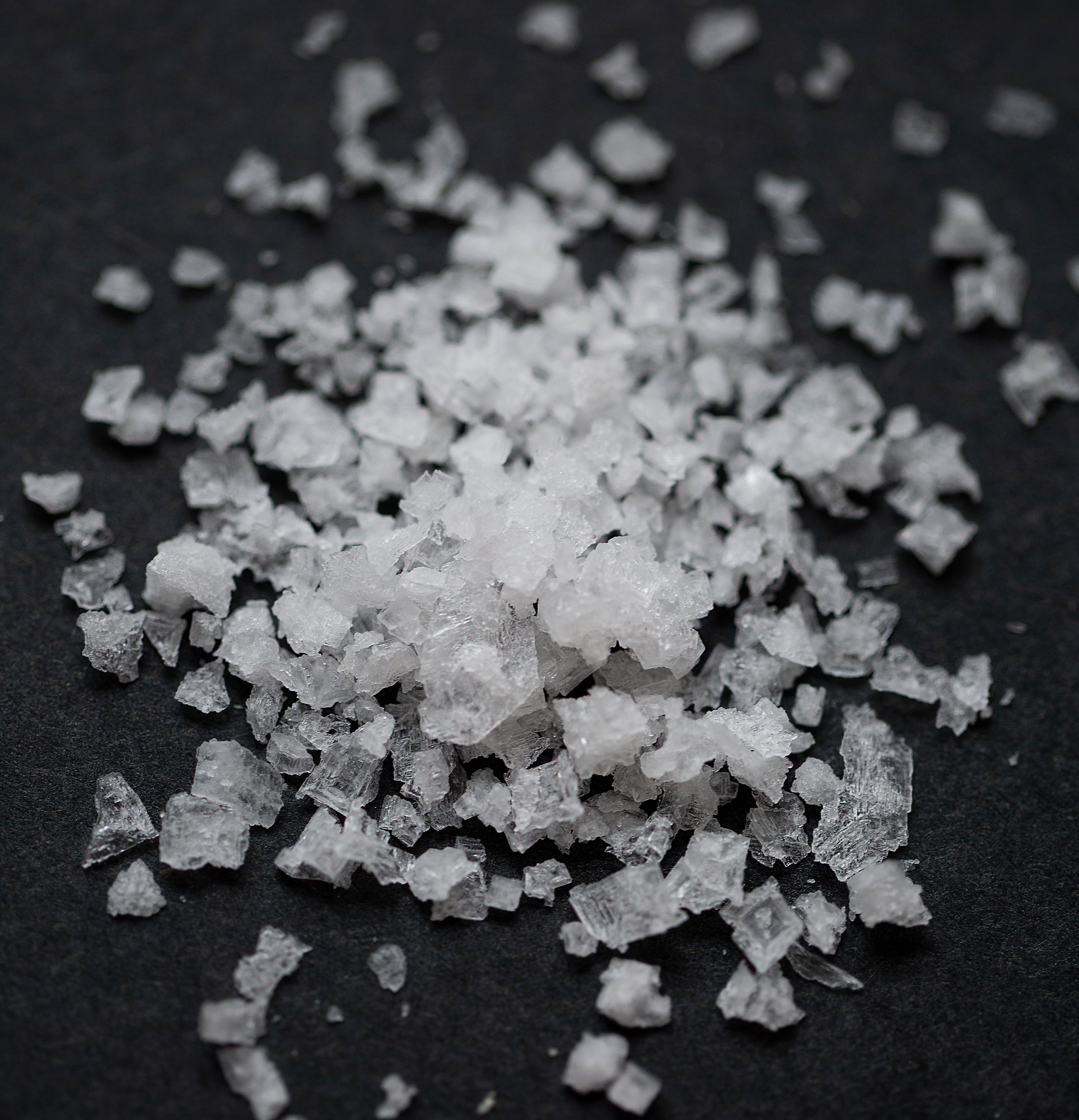 Extra Coarse Wild Crystal Sea Salt (Raw Salt) – San Juan Island